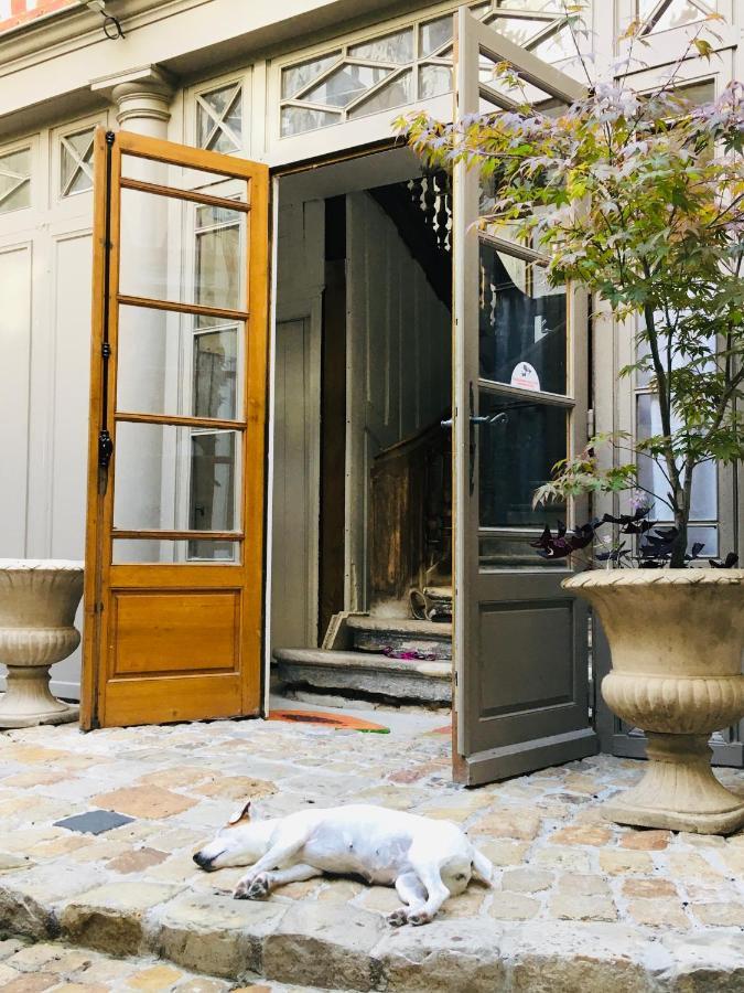 La Garconniere Centre Historique Troyesアパートメント エクステリア 写真